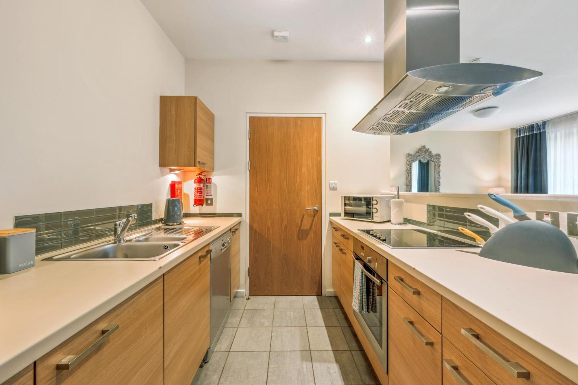 Princes Street Suites Edinburgh Ngoại thất bức ảnh