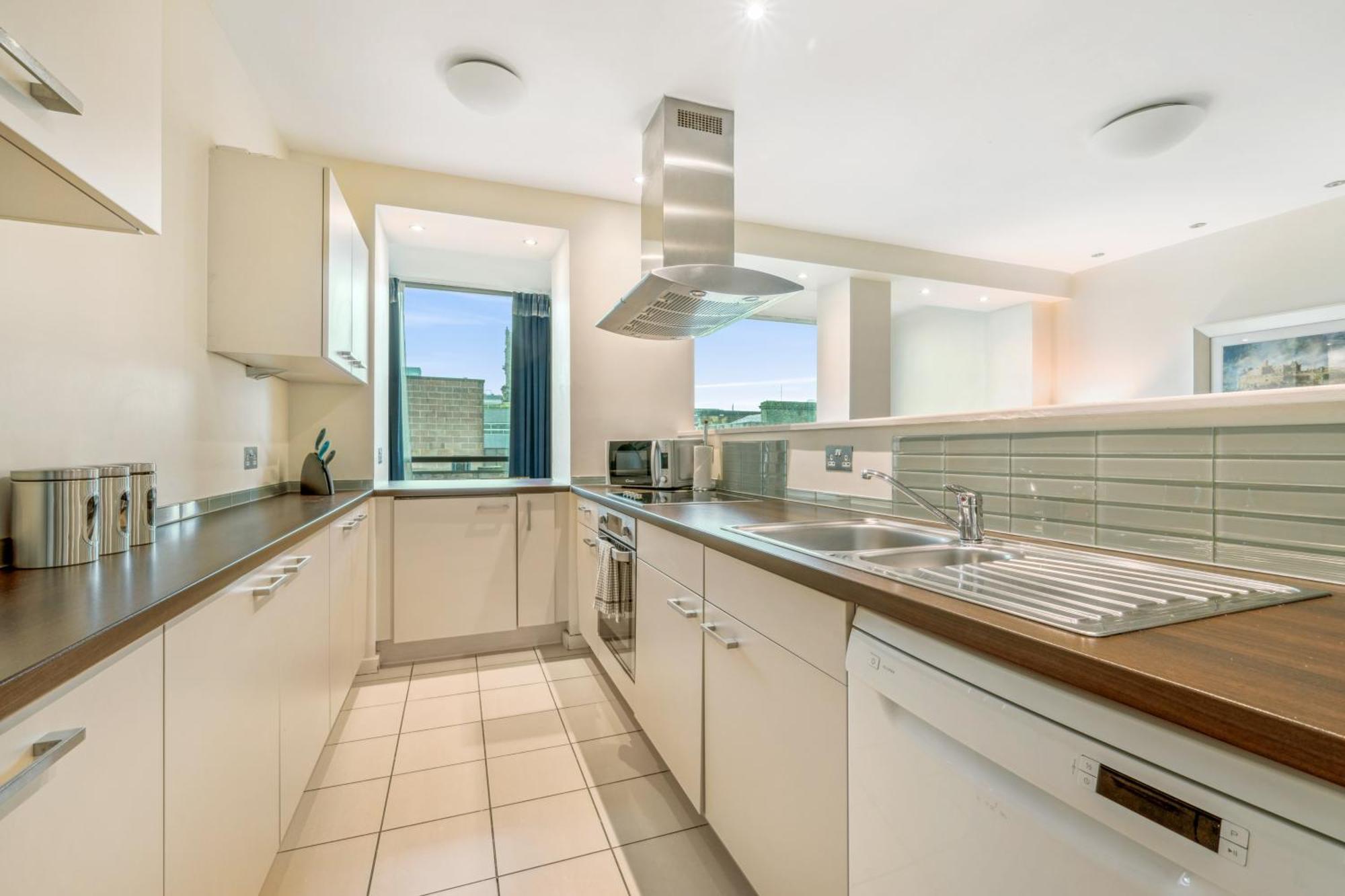 Princes Street Suites Edinburgh Ngoại thất bức ảnh