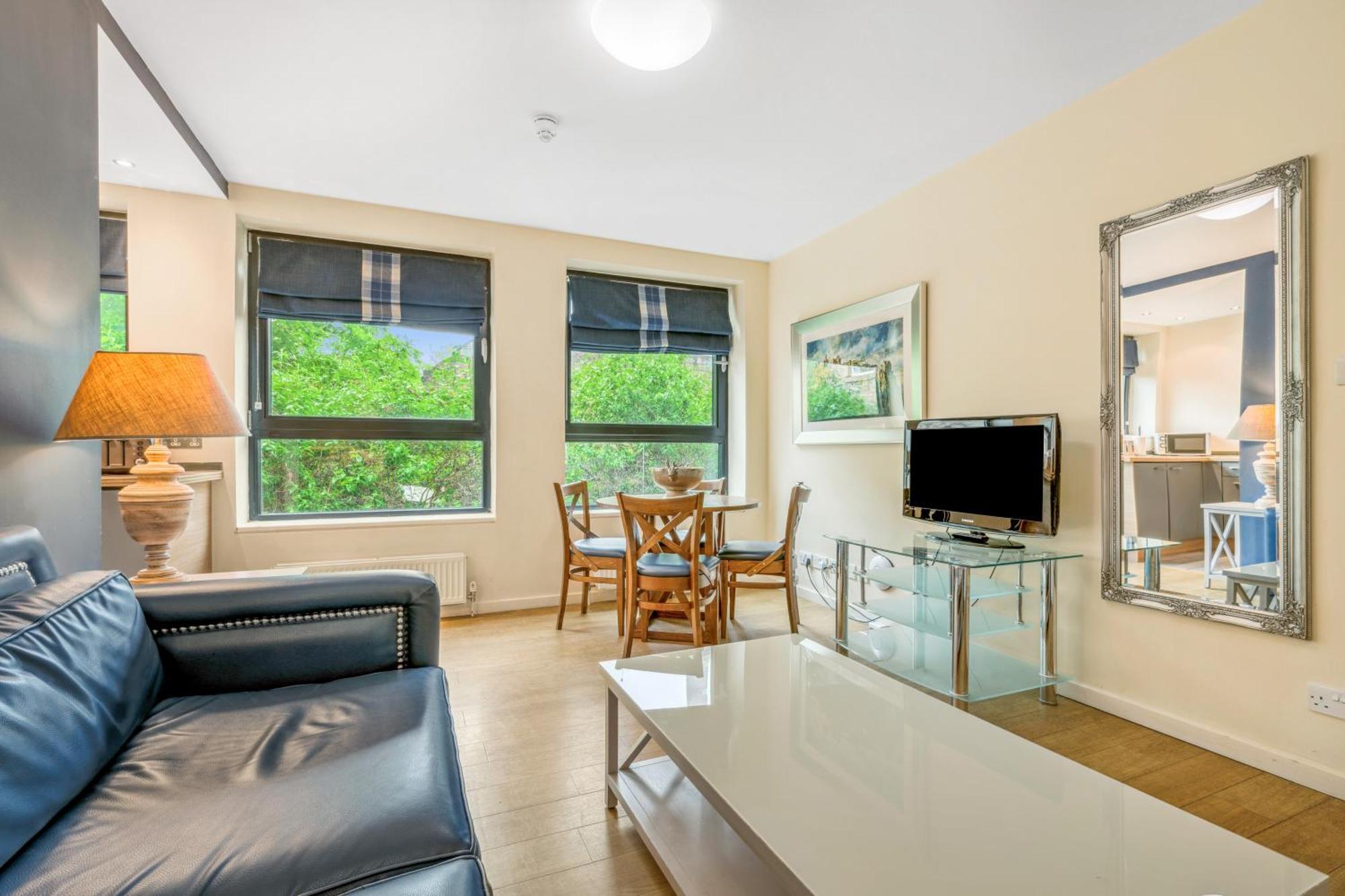 Princes Street Suites Edinburgh Ngoại thất bức ảnh
