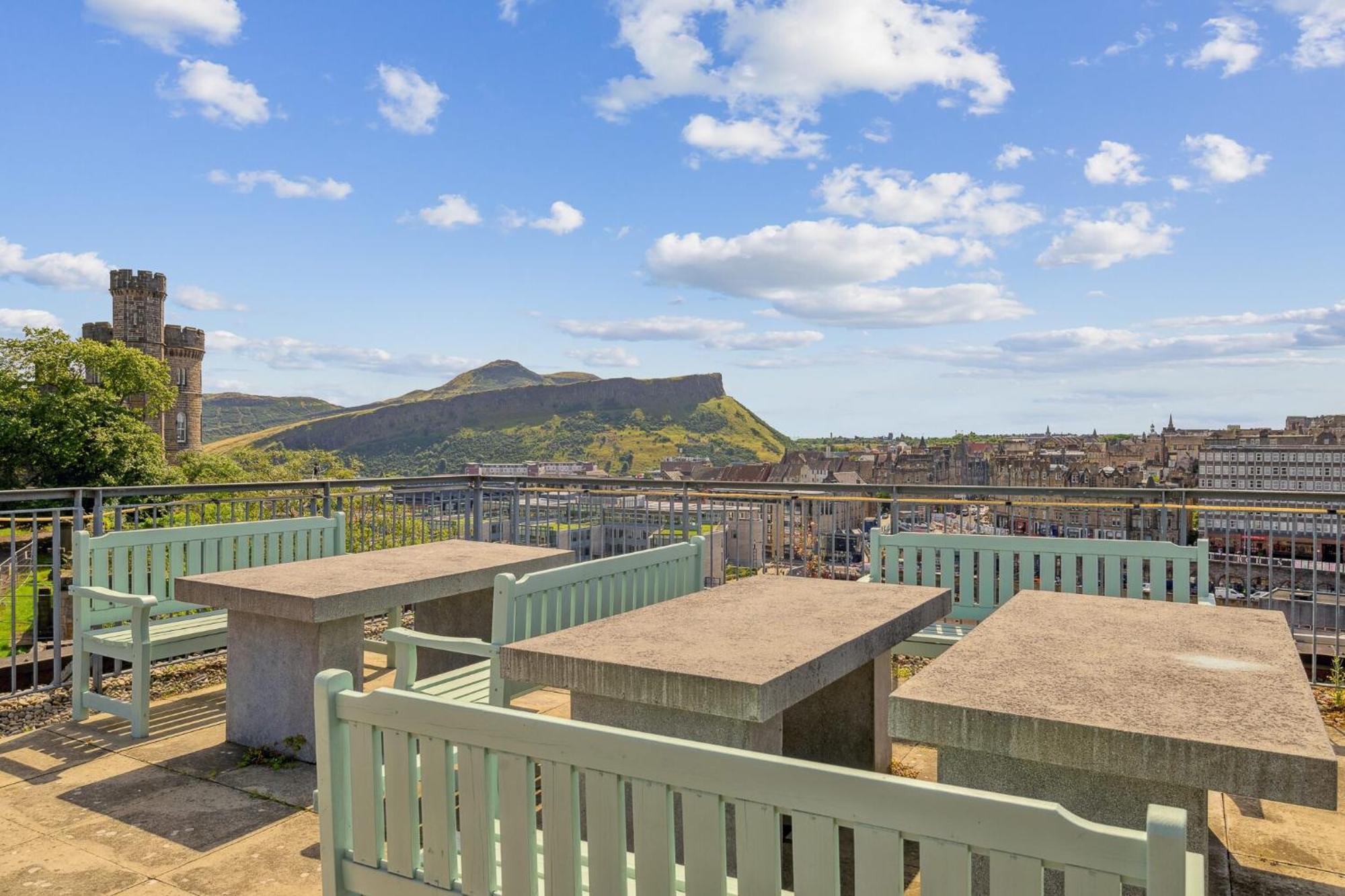 Princes Street Suites Edinburgh Ngoại thất bức ảnh