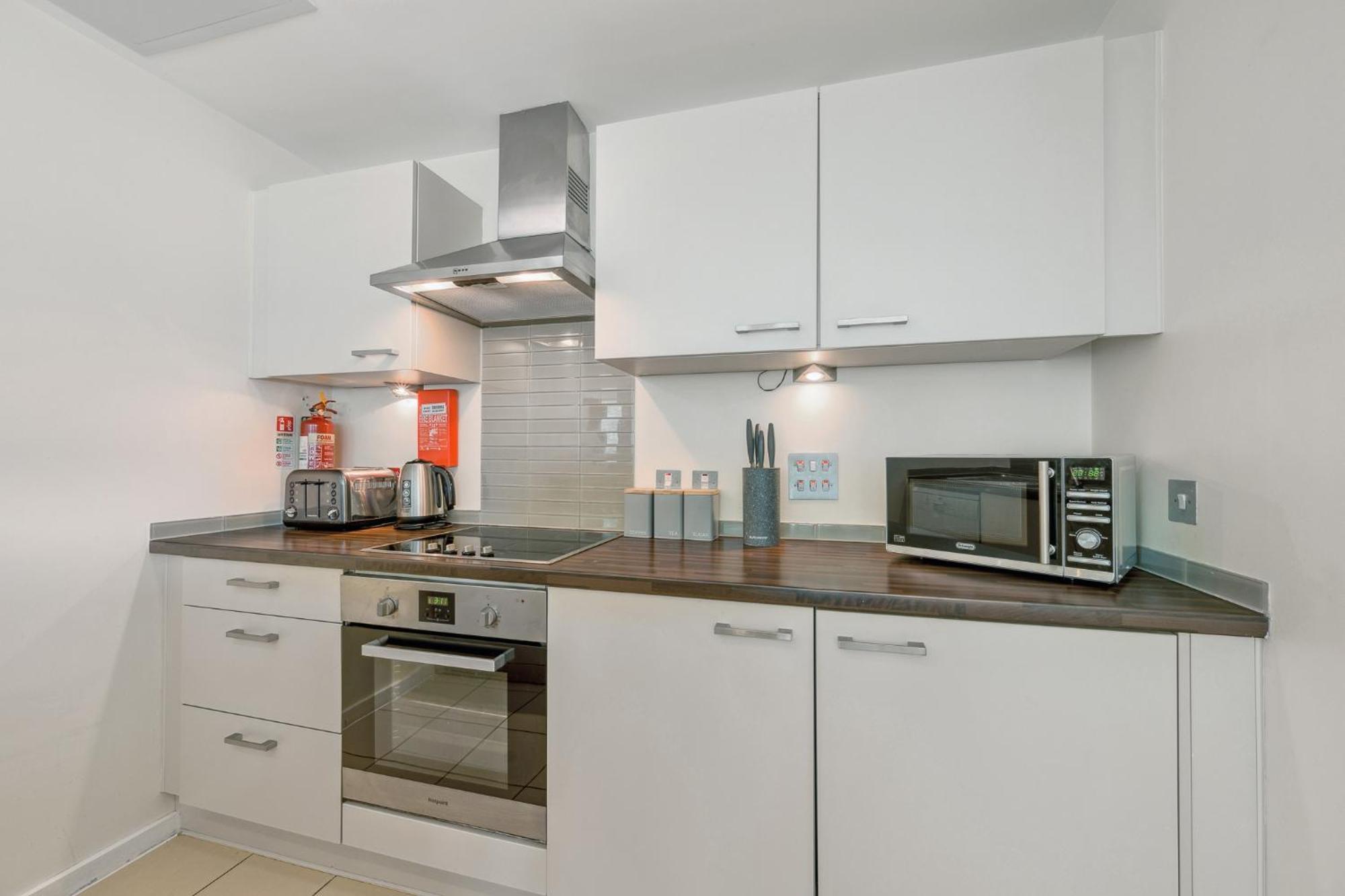 Princes Street Suites Edinburgh Ngoại thất bức ảnh